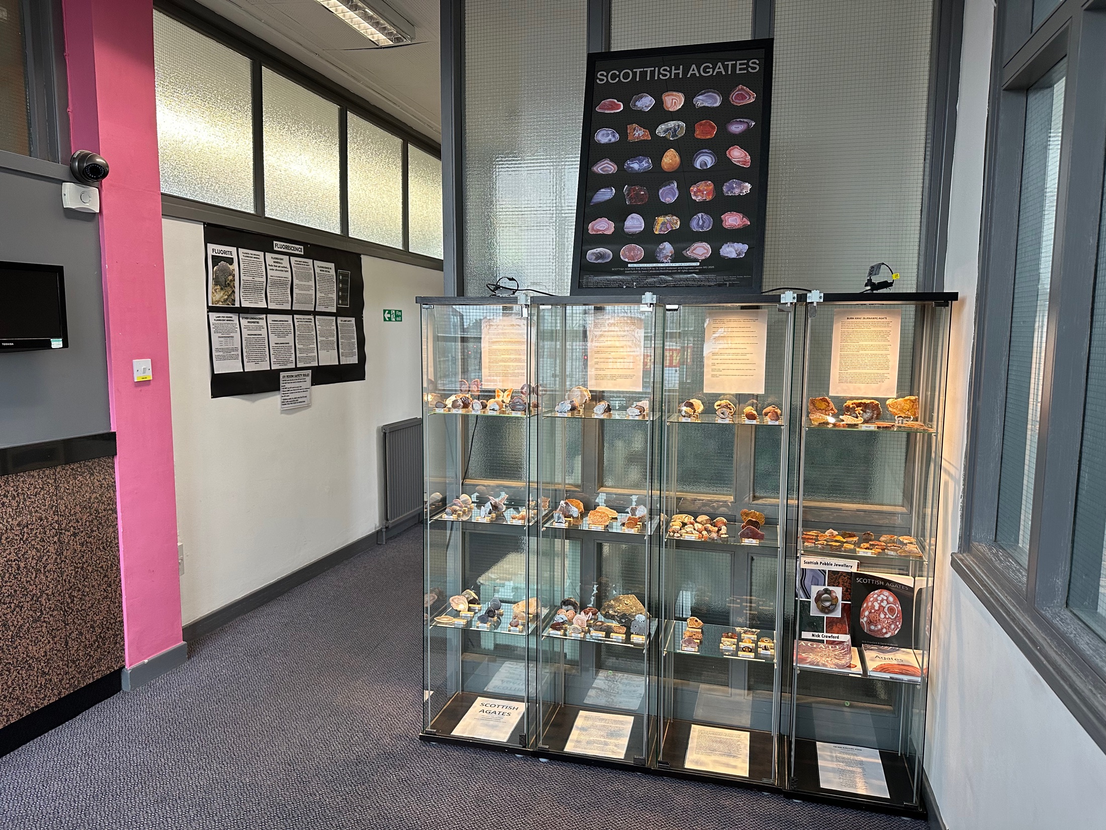 Scottish agates and geological exhibits inside Caledonian Rock Shop